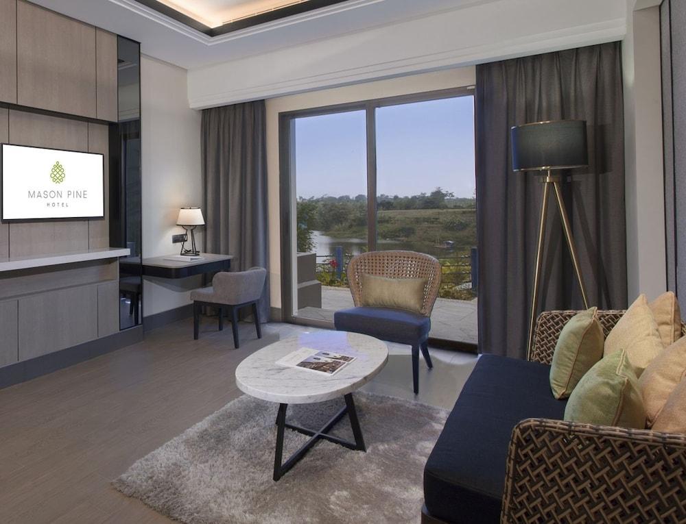 فندق Mason Pine Bandung Padalarang المظهر الخارجي الصورة