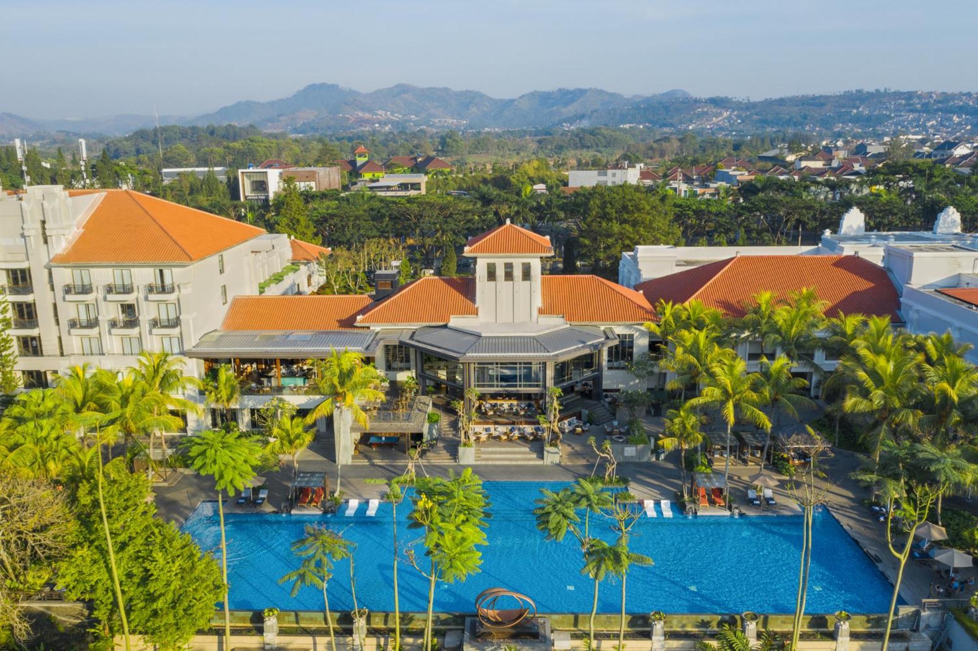 فندق Mason Pine Bandung Padalarang المظهر الخارجي الصورة